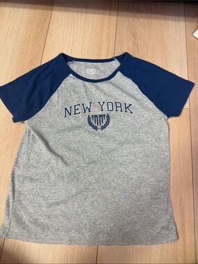 wonder nation Grey & Navy 'New York' Raglan Tee